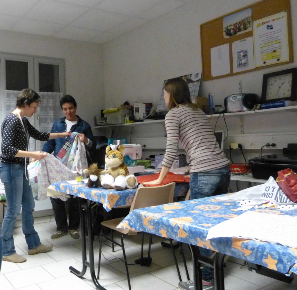 Couture à l'association Ré-Création - Saint-Clément des Baleines