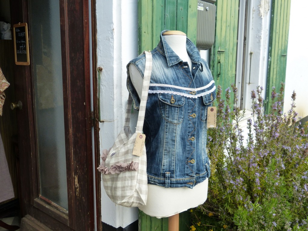 Vêtement vintage, customisé par ZabieZabelle