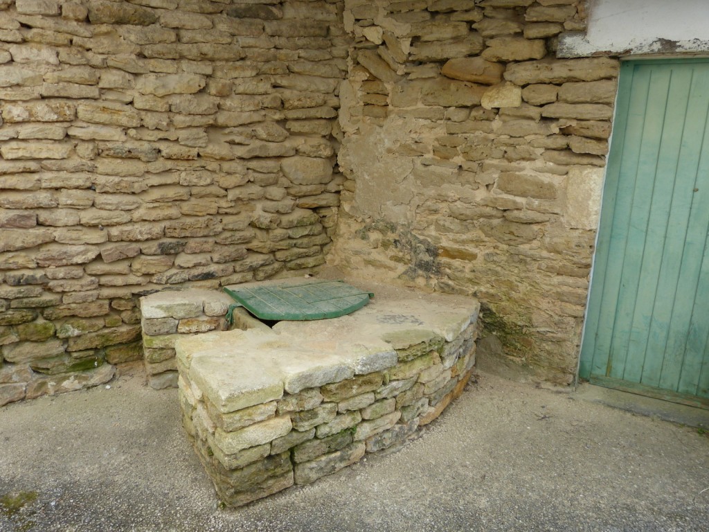 Les Portes-en-Ré - Puit communal