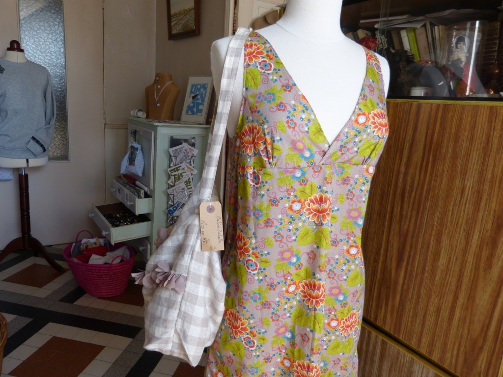 Vêtement vintage, customisé par ZabieZabelle