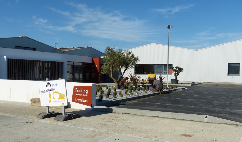 Loix - Plantations à Atelier Quillet - 9 avril 2015