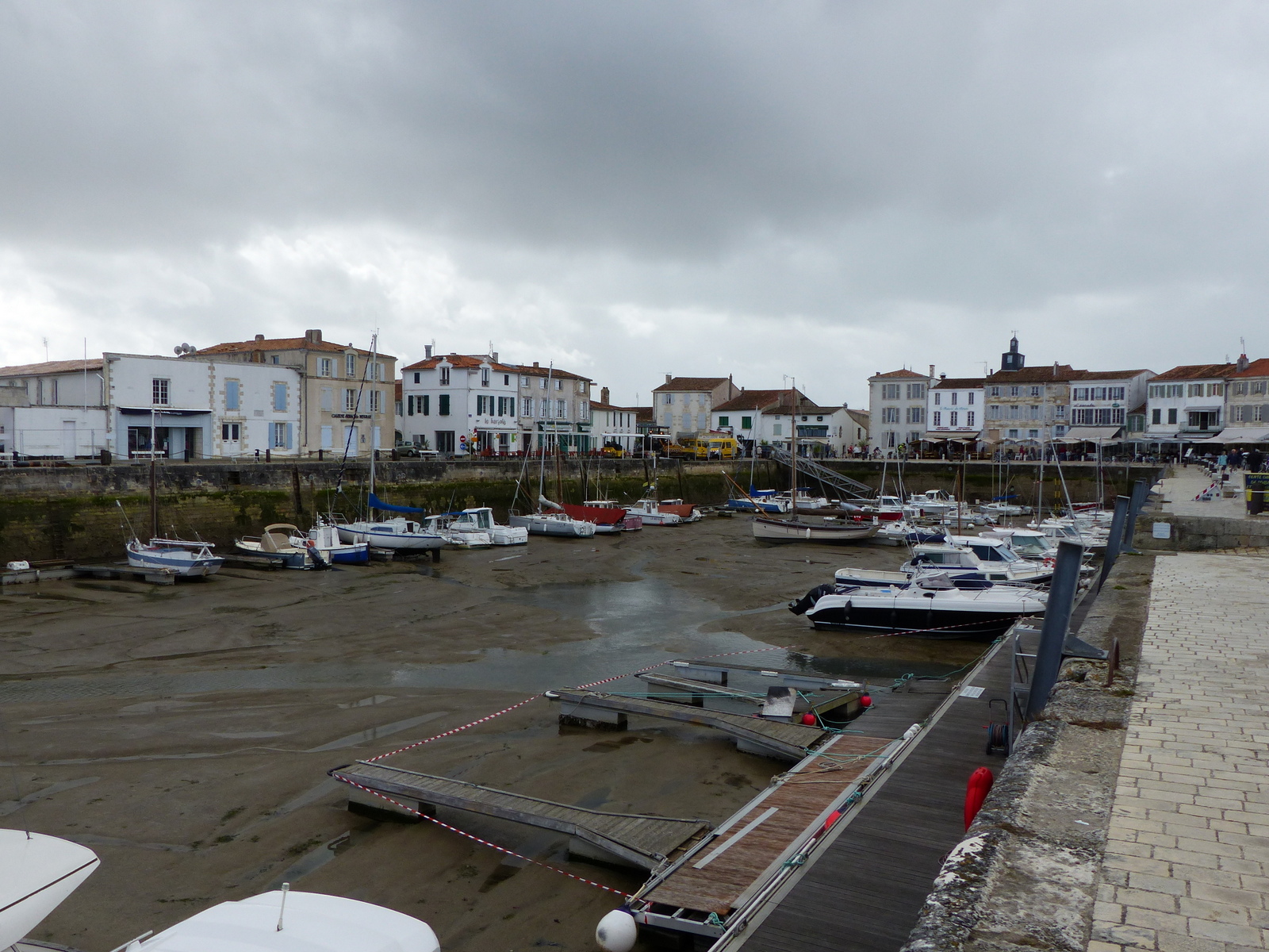 Meteo La Flotte En Ré 15 Jours La Flotte : porte à flots, parapets et batardeaux – Chroniques ordinaires  des petits moments de la vie rétaise