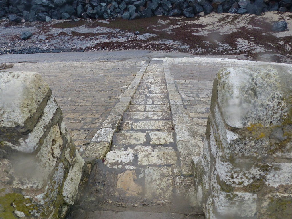 Escalier à la vieille digue des Doreaux