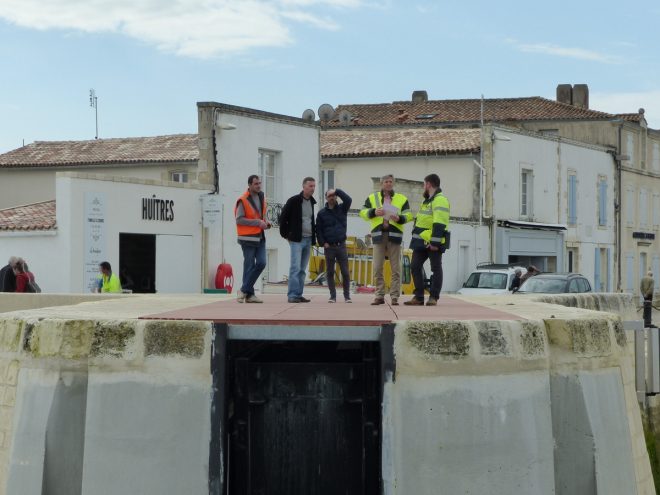Port de La Flotte - Essais fermeture de la porte - 29 mars 2017