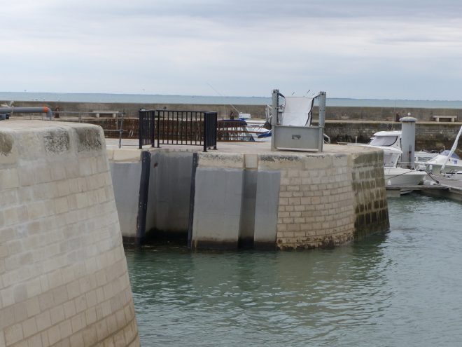 Port de La Flotte - Môle Nord - 22 octobre 2016.