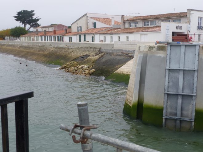 Port de la Flotte - Reconstruction du perré - 25 octobre 2016
