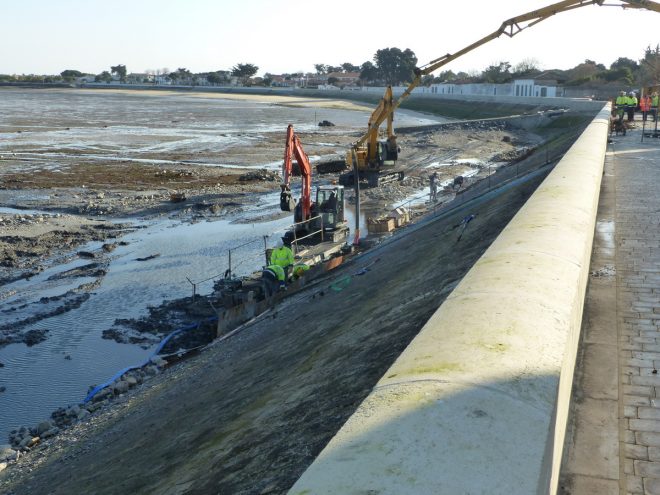 Port de la Flotte - Reconstruction du perré - 29 novembre 2016