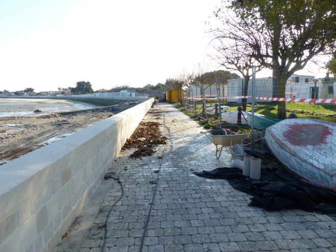 Port de La Flotte - Parapet promenade - 29 novembre 2016.