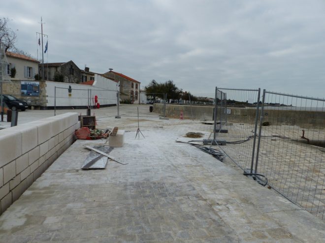 Port de La Flotte - Parapet môle Nord - 29 novembre 2016.