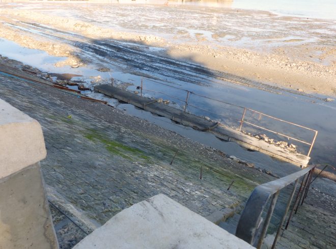 Port de la Flotte - Reconstruction du perré - 13 décembre 2016