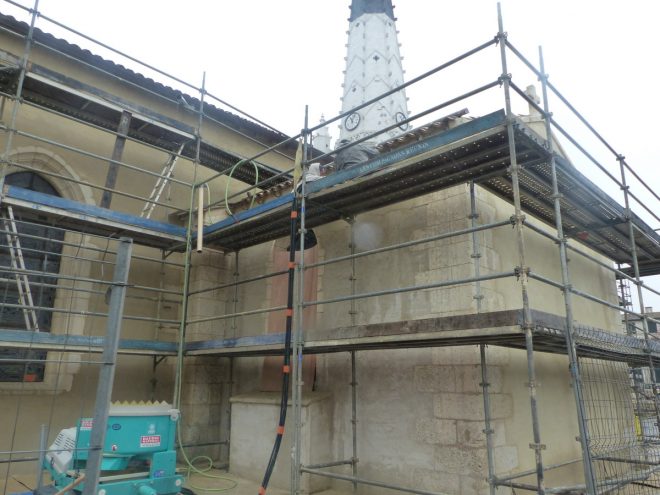 Ars-en-Ré - Travaux église - Chaulage des murs- 6 mars 2017