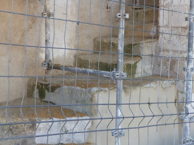 Ars-en-Ré - Travaux église - Etanchéité escalier - 14 mars 2017