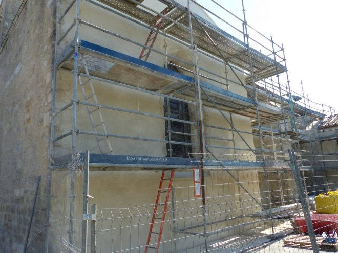 Ars-en-Ré - Travaux église - Chaulage des murs- 18 avril 2017