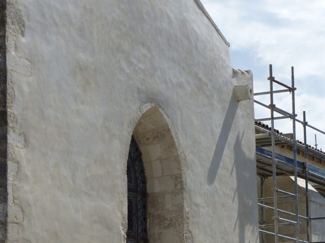 Ars-en-Ré - Travaux église - Chaulage des murs- 5 mai 2017