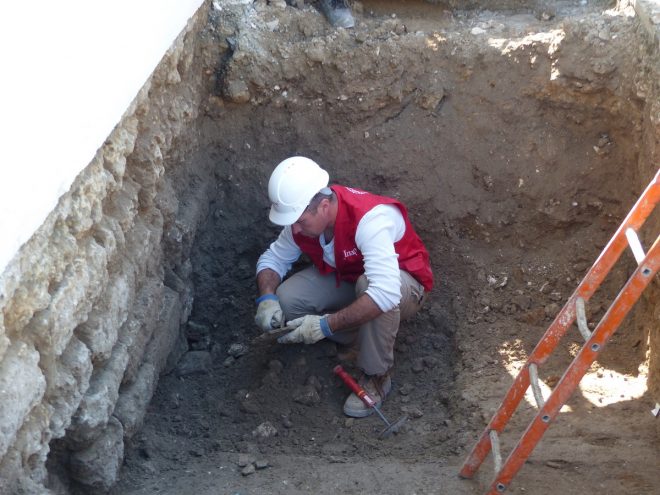 Ars-en-Ré - Travaux église - Sondages archéologiques - 16 mai 2017