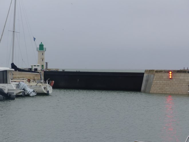 La Flotte - Porte anti-submersion fermée - 31 décembre 2017