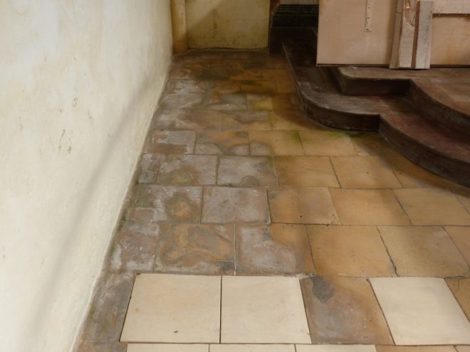 Ars-en-Ré - Travaux église - Sols chapelle - 23 mai 2018