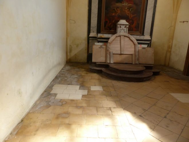 Ars-en-Ré - Travaux église - Sols chapelle - 23 mai 2018