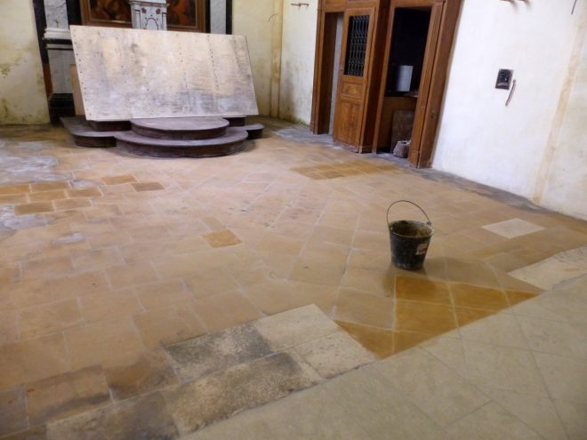 Ars-en-Ré - Travaux église - Sols chapelle - 18 juin 2018