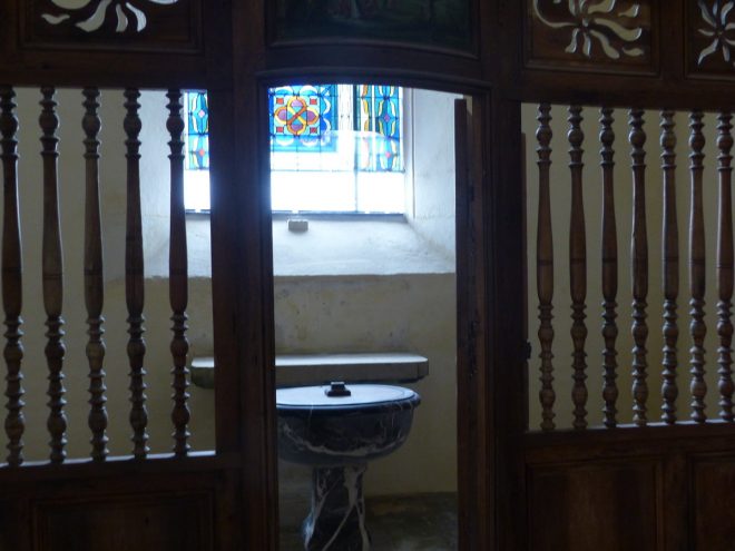 Ars-en-Ré - Travaux église - Fonds baptismaux - 18 juin 2018