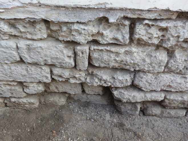 Eglise Ars-en-Ré - Dégagement des fondations - 5 septembre 2018