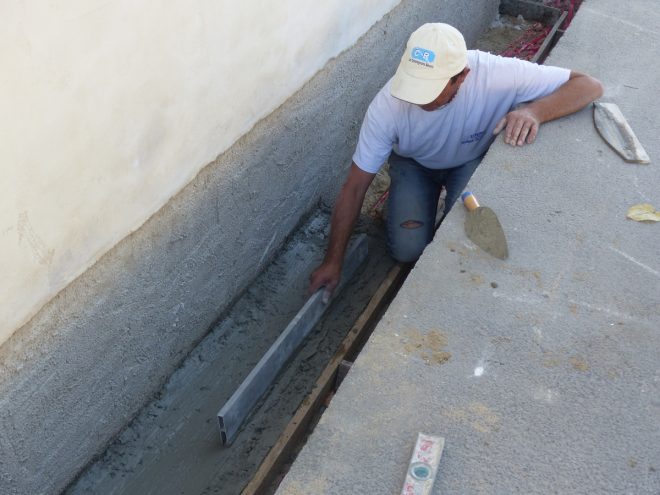 Eglise Ars - Travaux de drainage - Tranchées - 17 septembre 2018