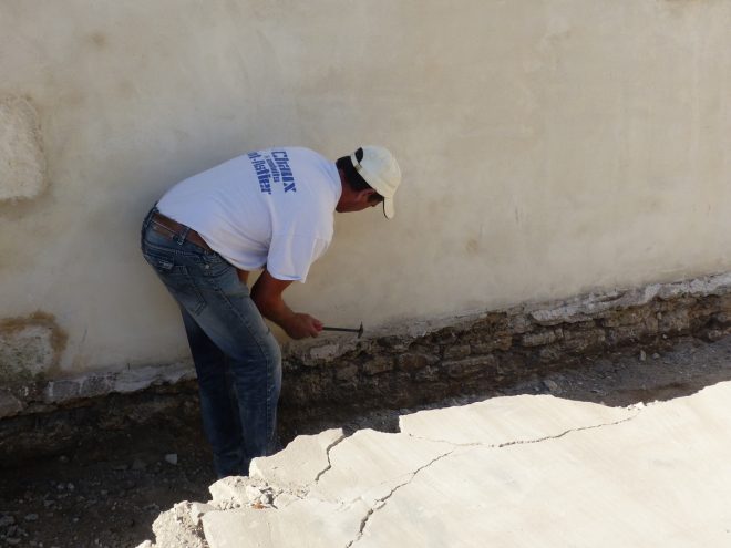 Eglise Ars - Travaux de drainage - Tranchées - 18 septembre 2018