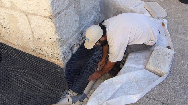 Eglise Ars - Travaux de drainage - Préparation - 25 septembre 2018