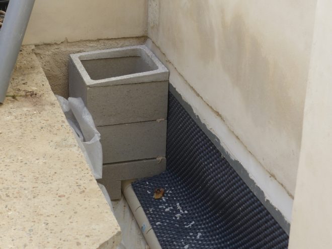 Eglise Ars - Travaux de drainage - Regard - 2 octobre 2018