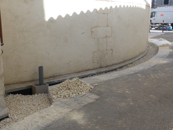 Eglise Ars - Travaux de drainage - Petit calcaire - 2 octobre 2018