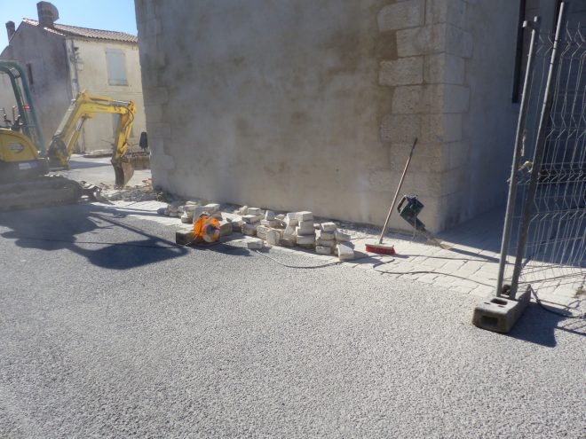 Eglise Ars - Travaux de drainage - Démolition - 4 octobre 2018