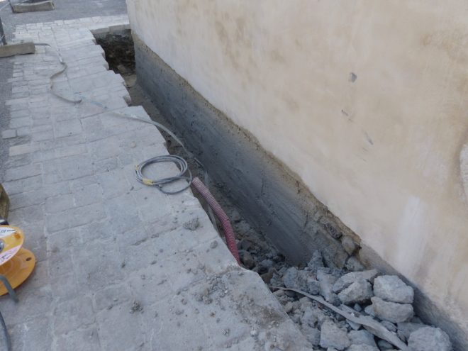 Eglise Ars - Travaux de drainage - Paratonnerre - 8 octobre 2018