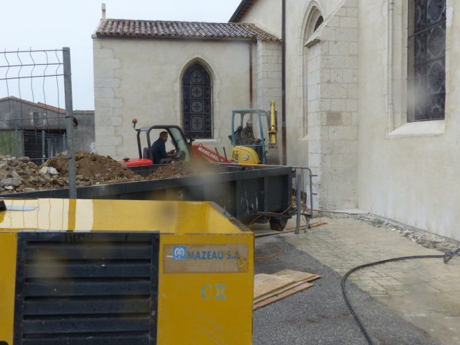 Eglise Ars - Travaux de drainage - Démolition - 10 octobre 2018