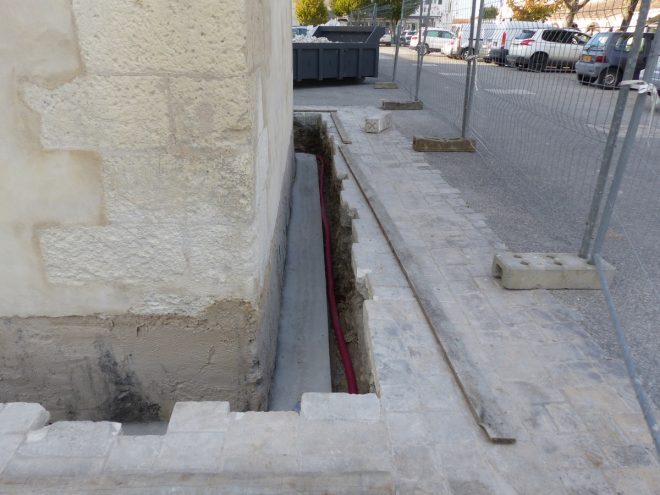 Eglise Ars - Travaux de drainage - Tranchées - 18 octobre 2018