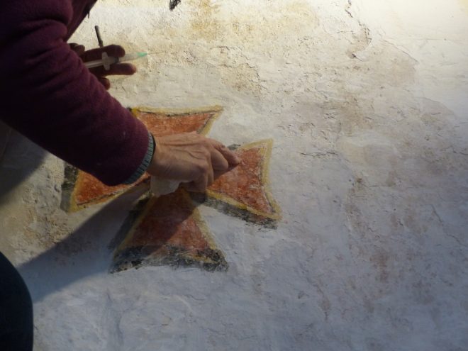 Eglise Ars - Restauration Croix de Consécration - 24 octobre 2018