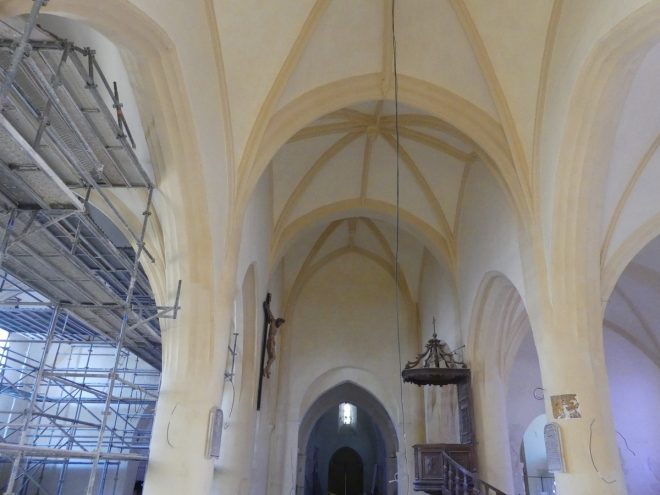 Ars - Eglise -Plafonds voûtés terminés - 12 septembre 2019