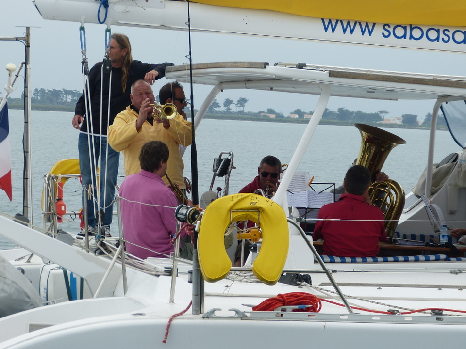 Ars-en-Ré - Musiciens - Fête de la sardine et du port 2013