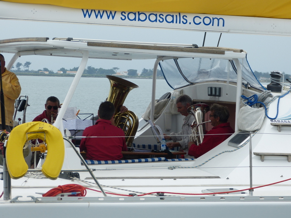 Ars-en-Ré - Musiciens - Fête de la sardine et du port 2013