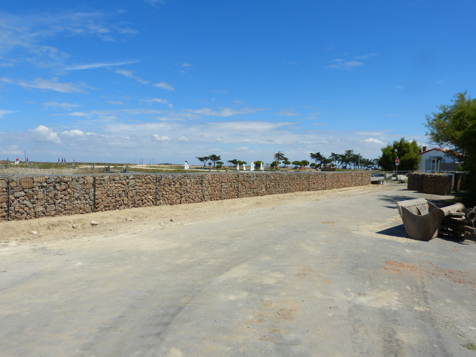 Digue du Goisil en construction – 8 août