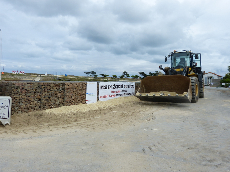 Digue du Goisil en construction – 9 août