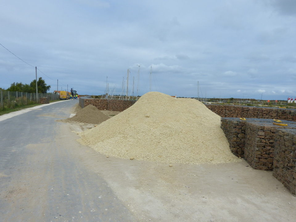 Digue du Goisil en construction – 9 août