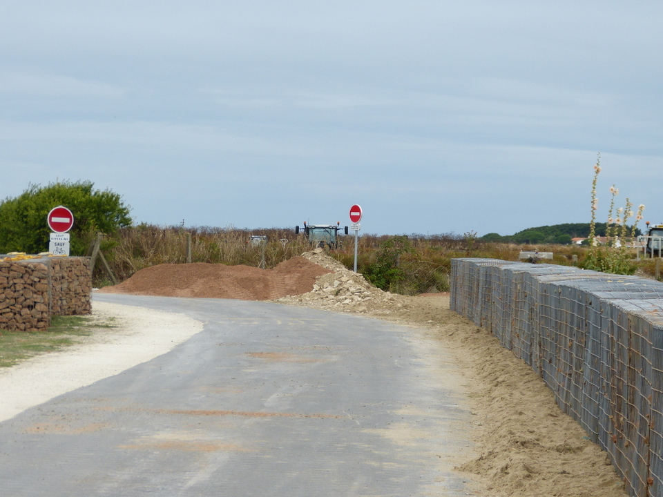 Digue du Goisil en construction - 9 août