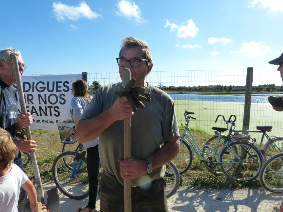 Digue du Goisil, La Couarde-sur-Mer - Opération remblayage