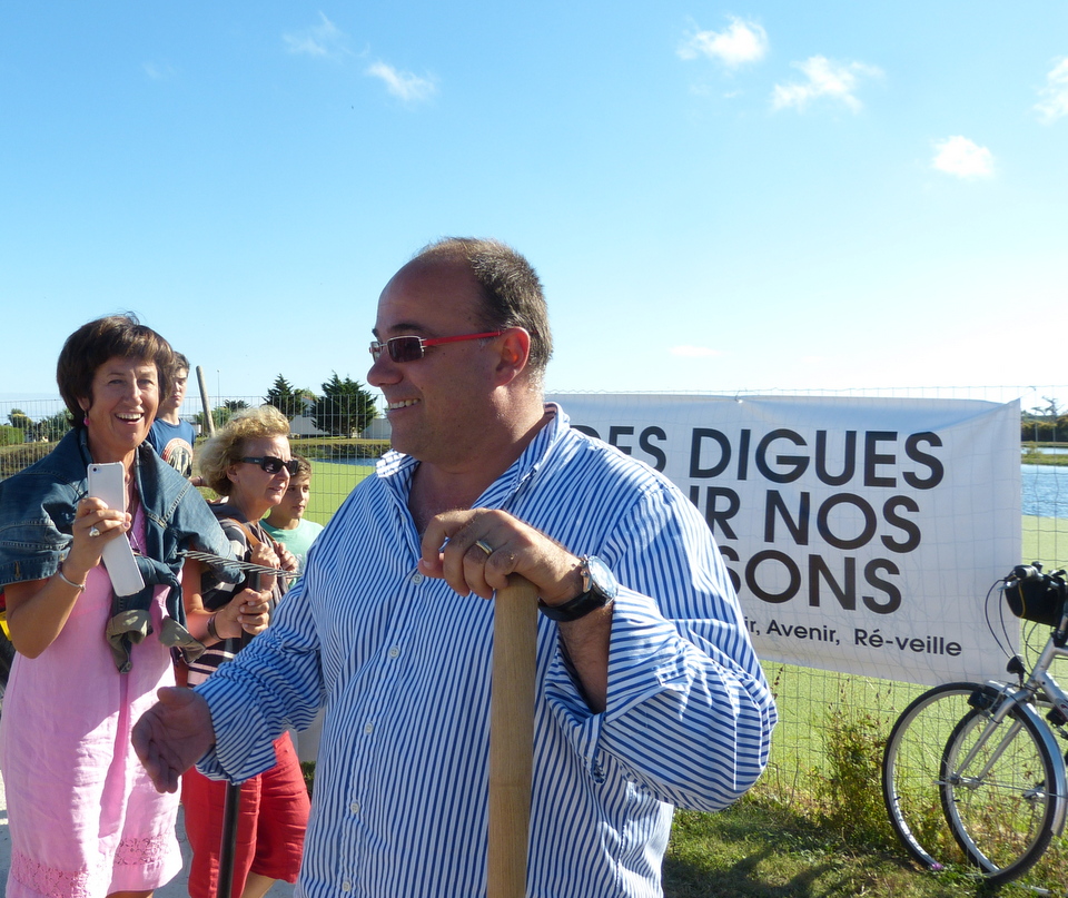 Digue du Goisil, La Couarde-sur-Mer - Opération remblayage