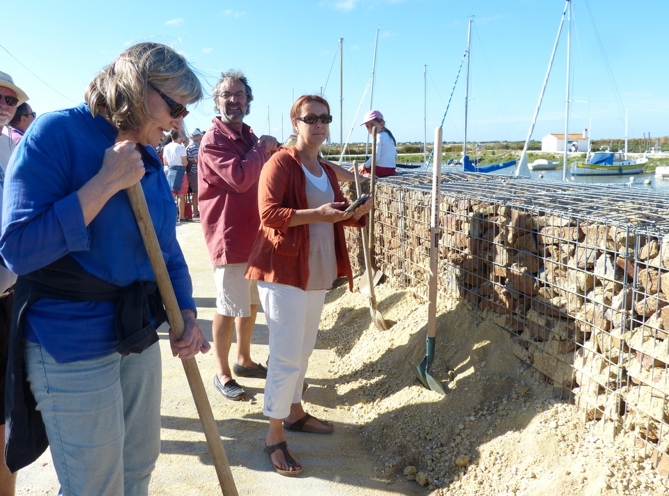 Digue du Goisil, La Couarde-sur-Mer - Opération remblayage