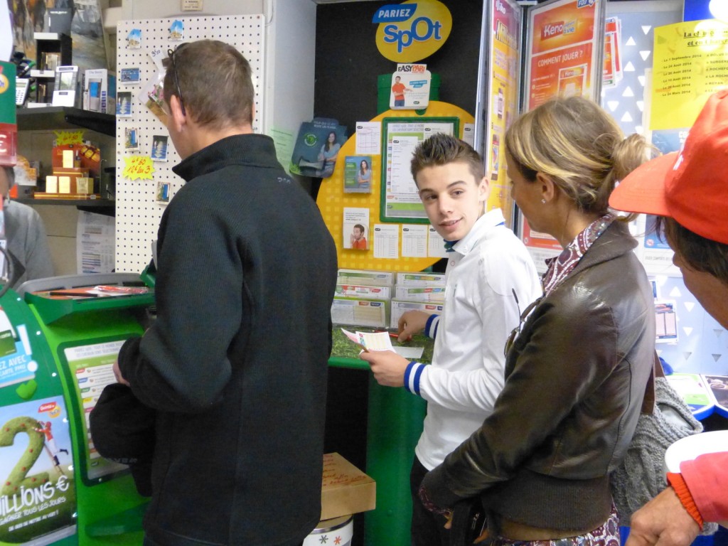 Tournage TF1 au PMU d'Ars-en-Ré